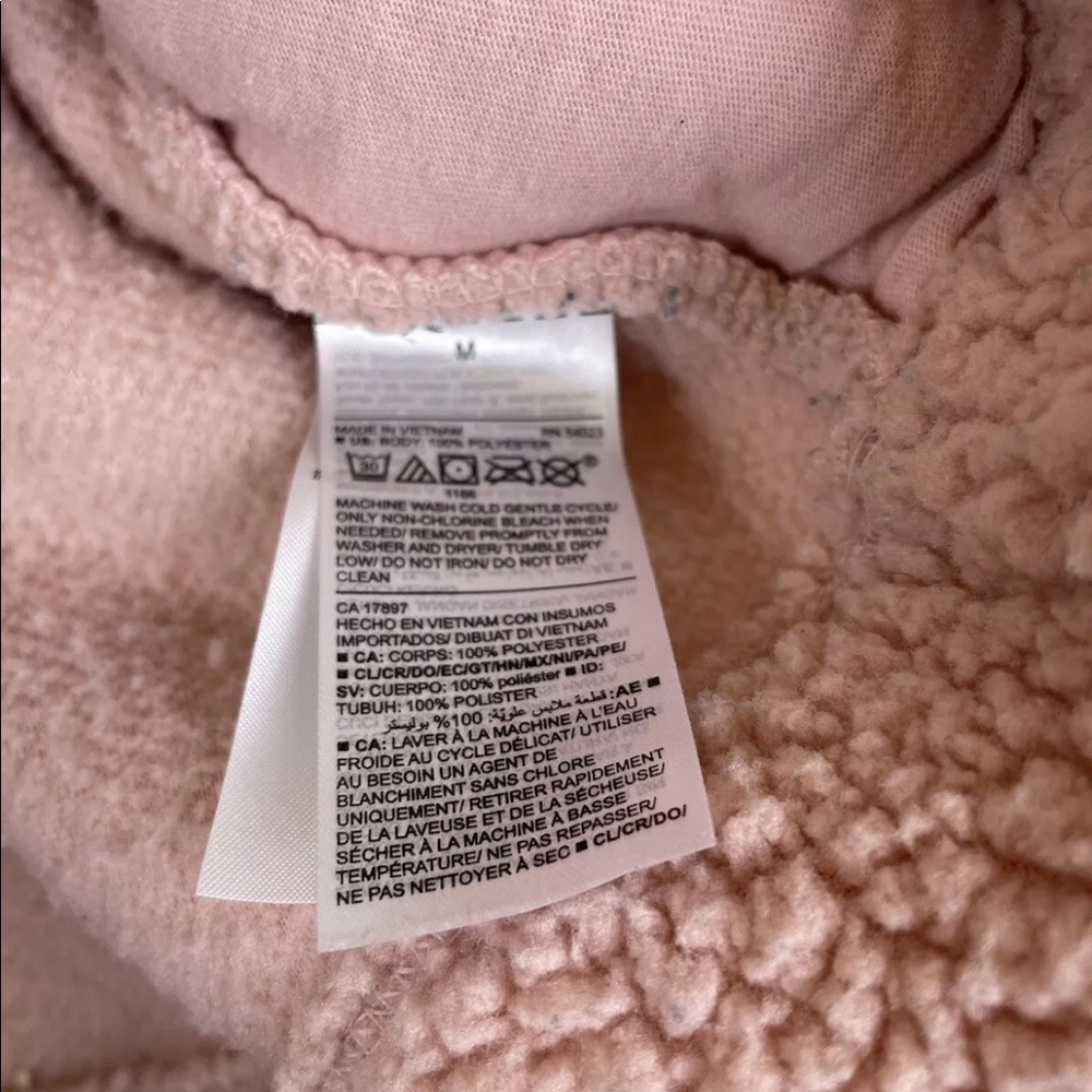 Old Navy Sherpa Sweater Size Medium Pink Fleece Pullover - Picture 7 of 13